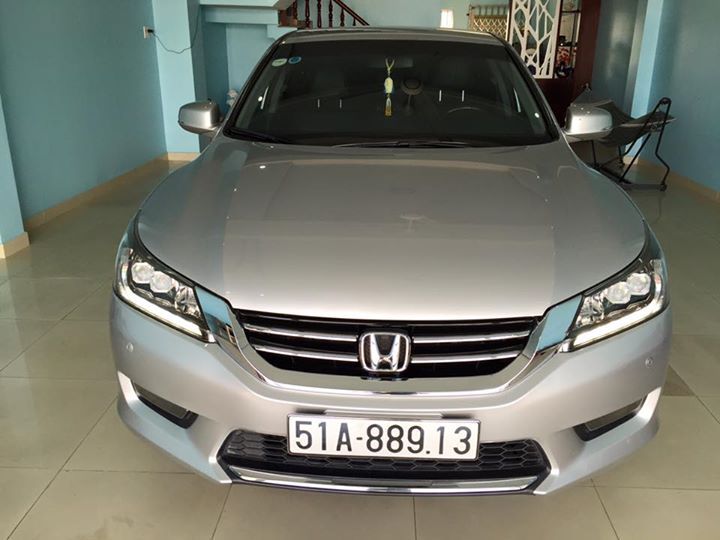 Hình ảnh chi tiết Honda Accord 2014 tại Việt Nam
