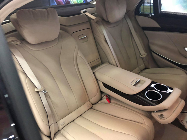 Ghế sau xe Mercedes-Benz S450 L 2018 6