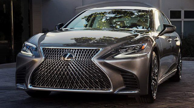 Lexus Việt Nam triệu hồi LS500, nghi lỗi phần mềm 1