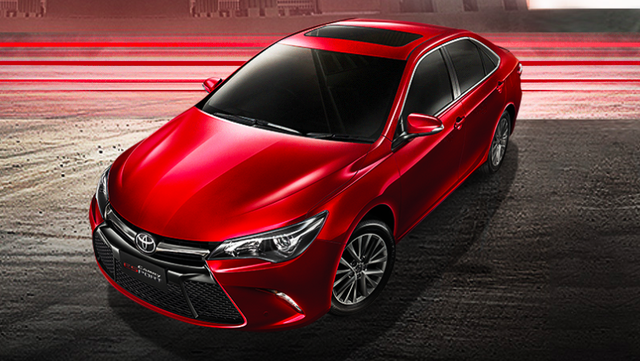 Giá xe Toyota Camry 2019