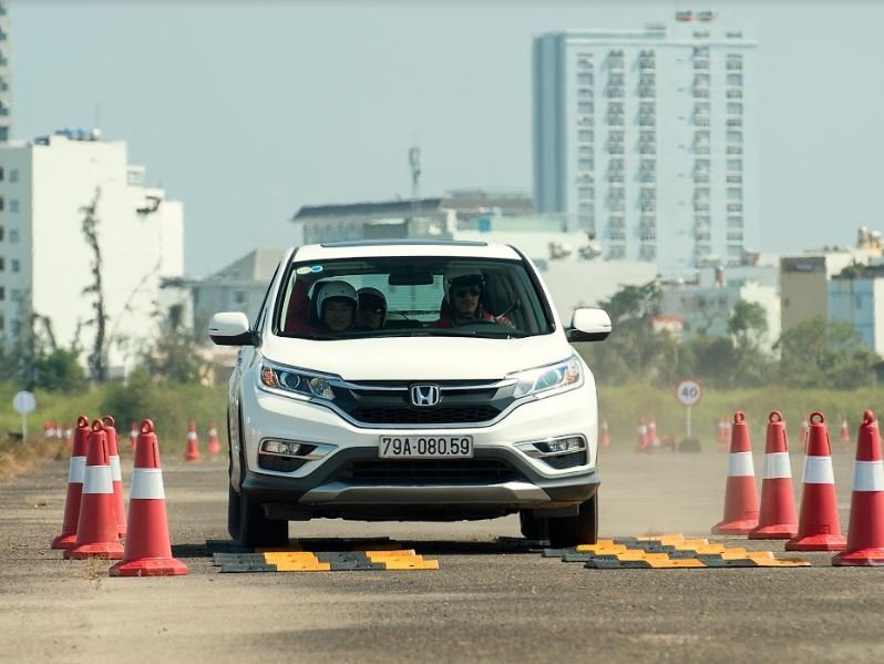 Honda CR-V và City đồng loạt giảm giá lên tới 40 triệu đồng 1