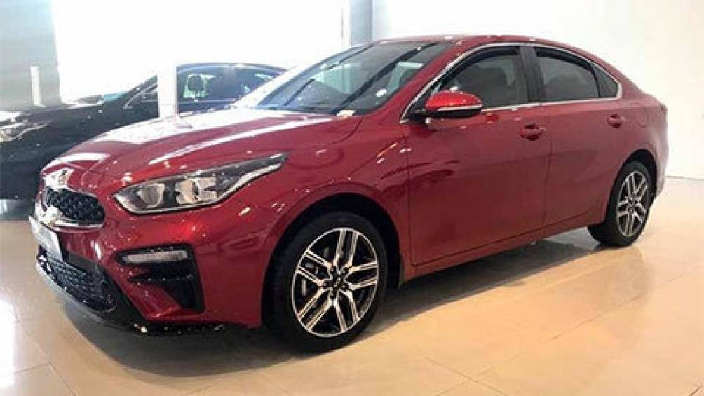 Kia Cerato bản nâng cấp đã có mặt tại đại lý, giá không tăng 1a