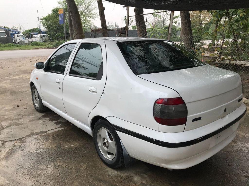 Bán xe cũ Fiat Siena 2002, màu trắng