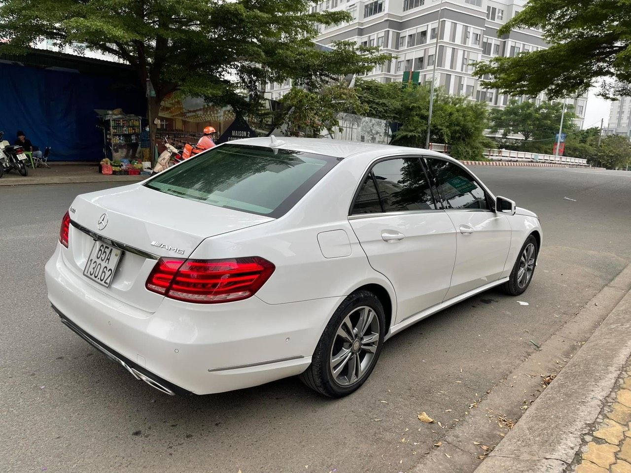 Bán xe Mercedes E250 2013