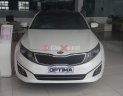 Kia Optima 2.0L 2016 - Cần bán xe Kia Optima 2.0L đời 2016, màu trắng, nhập khẩu Hàn Quốc, 883 triệu