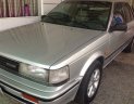 Nissan Bluebird 1988 - Cần bán Nissan Bluebird sản xuất 1988, màu bạc, nhập khẩu chính hãng xe gia đình  