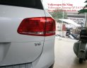 Volkswagen Touareg GP 2016 - Volkswagen Polo Sedan AT 2015 màu đen, nhập khẩu nguyên chiếc, trả trước từ 125 triệu