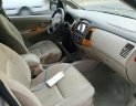 Toyota Innova  2 0G   2011 - Cần bán xe Toyota Innova 2 0G năm 2011, màu bạc xe gia đình, giá tốt