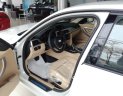 BMW 3 Series 330i 2017 - Bán BMW 3 Series 330i đời 2017, màu trắng, xe nhập, ưu đãi lên tới 50% trước bạ, có xe giao ngay