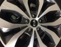 Kia Sorento 2018 - Bán ô tô Kia Sorento GAT đời 2018, 7 chỗ, màu trắng, Kia Nha Trang