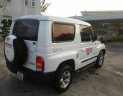 Kia Jeep 2002 - Cần bán xe Kia Jeep đăng kí 2002, màu trắng nhập khẩu nguyên chiếc Hàn Quốc