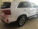 Kia Sorento 2017 - Cần bán Kia Sorento đời 2018, màu trắng, giá chỉ 799 triệu