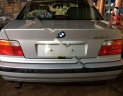 BMW 3 Series 320i 1998 - Cần bán xe BMW 3 Series 320i đời 1998, màu bạc, xe nhập, 220tr