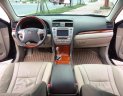Toyota Camry 2010 - Bán Camry nhập khẩu bản 2.0 rất hiếm, xe chính chủ giám đốc VTV3