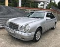 Mercedes-Benz E class E230  1997 - Bán ô tô Mercedes E230 sản xuất 1997, màu bạc, nhập khẩu nguyên chiếc chính chủ, giá chỉ 158 triệu