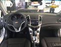 Chevrolet Cruze LTZ 2017 - Bán xe Chevrolet Cruze bản nâng cấp hoàn toàn mới, giá sốc, giao xe ngay, hỗ trợ trả góp 85% toàn quốc