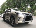 Lexus LX 570 2017 - Bán Lexus LX570 màu vàng cát, nhập Mỹ 2018, giao xe ngay, giấy tờ trao tay