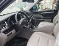 Toyota Highlander LE 2017 - Cần bán xe Toyota Highlander LE năm 2017, màu xanh lam, xe nhập