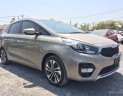 Kia Rondo GAT 2018 - Bán xe Kia Rondo đời 2018, màu ghi vàng. Giá tốt tháng 5/2018