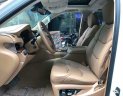 Cadillac Escalade ESV Platium 2016 - Bán Cadillac Escalade Platium sản xuất năm 2016 full option chạy 2 vạn 7km