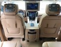 Cadillac Escalade ESV Platium 2016 - Bán Cadillac Escalade Platium sản xuất năm 2016 full option chạy 2 vạn 7km