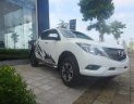 Mazda BT 50 2018 - Cần bán Mazda BT-50 2.2 AT màu bạc và trắng, ưu đãi hấp dẫn, có xe giao ngay. Lh 0938 907 088 Toàn Mazda