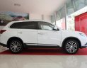 Mitsubishi Stavic CVT Premium 2018 - Khuyến mãi tháng 5 Mitsubishi Outlander 2.0 CVT Premium 1 cầu đời 2018, số tự động tại Đà Nẵng - L/H: 01215.537.547