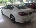 Honda Accord 2018 - Bán Honda Accord năm 2018, màu trắng, xe nhập