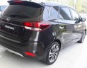 Kia Rondo 2018 - Bán Kia Rondo 2018 (số sàn + tự động) rẻ nhất, xe đủ màu vay 90%, trả góp chỉ 180tr có xe - LH: 0947371548