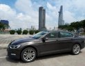 Volkswagen Passat 2018 - Bán xe Volkswagen Passat năm 2018, màu đen, xe nhập