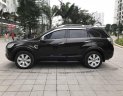 Chevrolet Captiva MT 2010 - Cần bán gấp Chevrolet Captiva MT sản xuất 2010, màu đen  