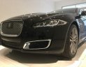 Jaguar XJL 2016 - Cần bán Jaguar XJL năm 2016, màu đen