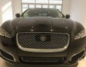 Jaguar XJL 2016 - Cần bán Jaguar XJL năm 2016, màu đen