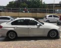 BMW 3 Series 320i 2012 - Bán BMW 3 Series 320i đời 2012, màu trắng, xe nhập  