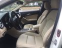 Mercedes-Benz GLA200 2015 - Bán Mercedes GLA200 2015, màu trắng nội thất kem cực đẹp