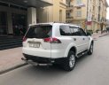 Mitsubishi Pajero Sport 3.0 2016 - Cần bán xe Mitsubishi Pajero Sport 3.0 sản xuất 2016, màu trắng, nhập khẩu, giá 735tr