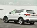 Hyundai Santa Fe 2017 - Cần bán xe Hyundai Santa Fe Full đời 2016, màu trắng