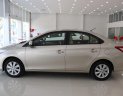 Toyota Vios E AT 2017 - Bán xe Vios 2017 E số tự động, xe đã vô hơn 10 triệu đồ chơi