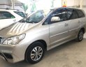 Toyota Innova E 2015 - Bán xe Innova E, màu bạc, sản xuất 2015, hỗ trợ tài chính