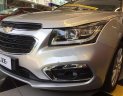 Chevrolet Cruze  1.8LTZ  2018 - Bán Chevrolet Cruze 1.8LTZ đời 2018, màu bạc số tự động, giá 699tr