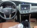 Toyota Innova 2.0E 2018 - Bán Toyota Innova 2.0E 2018 - bạc - Hỗ trợ trả góp 90%, bảo hành chính hãng 3 năm/ Hotline: 0898.16.8118