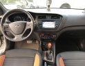 Hyundai i20 Active 1.4 2015 - Cần bán xe Hyundai i20 Active 1.4 năm sản xuất 2015 ĐK 2016, màu trắng, nhập khẩu nguyên chiếc