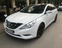 Hyundai Sonata Y20 2011 - Cần bán lại xe Hyundai Sonata Y20 năm 2011, màu trắng, xe nhập số tự động