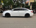 Hyundai Sonata Y20 2011 - Cần bán lại xe Hyundai Sonata Y20 năm 2011, màu trắng, xe nhập số tự động