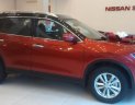 Nissan X trail 2.0 Limited 2018 - Bán xe Nissan X trail 2.0 Limited đời 2018, màu đỏ, số tự động, giảm giá ngay tiền mặt và nhiều quà tặng