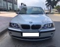 BMW 3 Series 325i  2004 - Cần bán gấp BMW 3 Series 325i năm sản xuất 2004, màu bạc, giá tốt