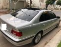 BMW 5 Series 525i 2003 - Bán ô tô BMW 5 Series 525i đời 2003, màu bạc số tự động, giá chỉ 250 triệu