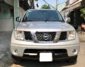 Nissan Navara LE 4x4 2011 - Cần bán gấp Nissan Navara LE 4x4 năm sản xuất 2011, màu bạc, nhập khẩu nguyên chiếc