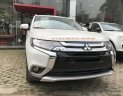 Mitsubishi Outlander 2.0 CVT 2018 - Bán Mitsubishi Outlander 2.0 CVT đời 2018, màu trắng, khuyến mại lớn