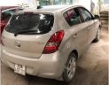 Hyundai i20 2011 - Chính chủ bán Hyundai i20 2011, màu bạc, xe nhập